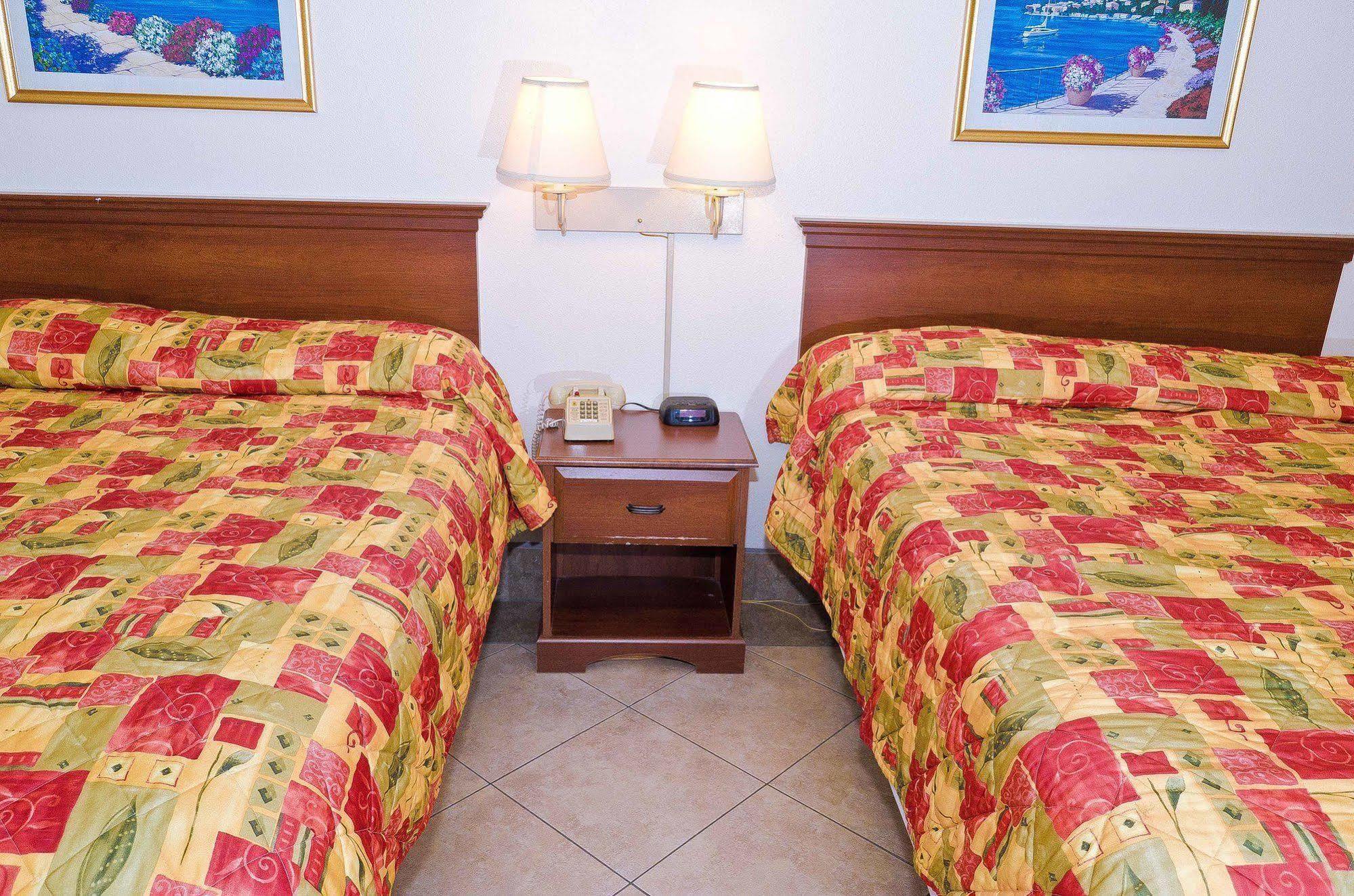 Texas Inn And Suites - Rio Grande Valley Edinburg Esterno foto